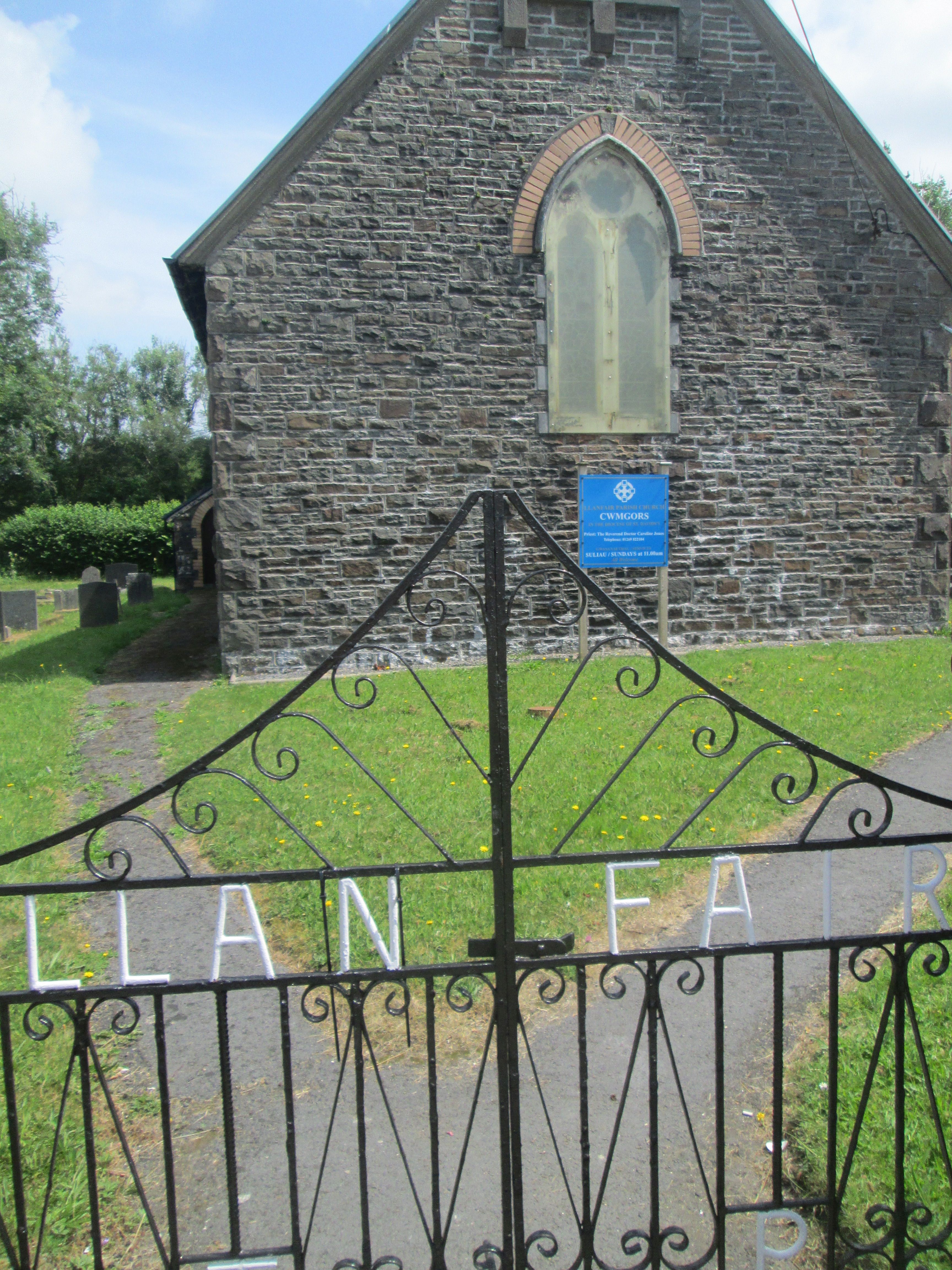 Saint Mary's, Cwmgorse