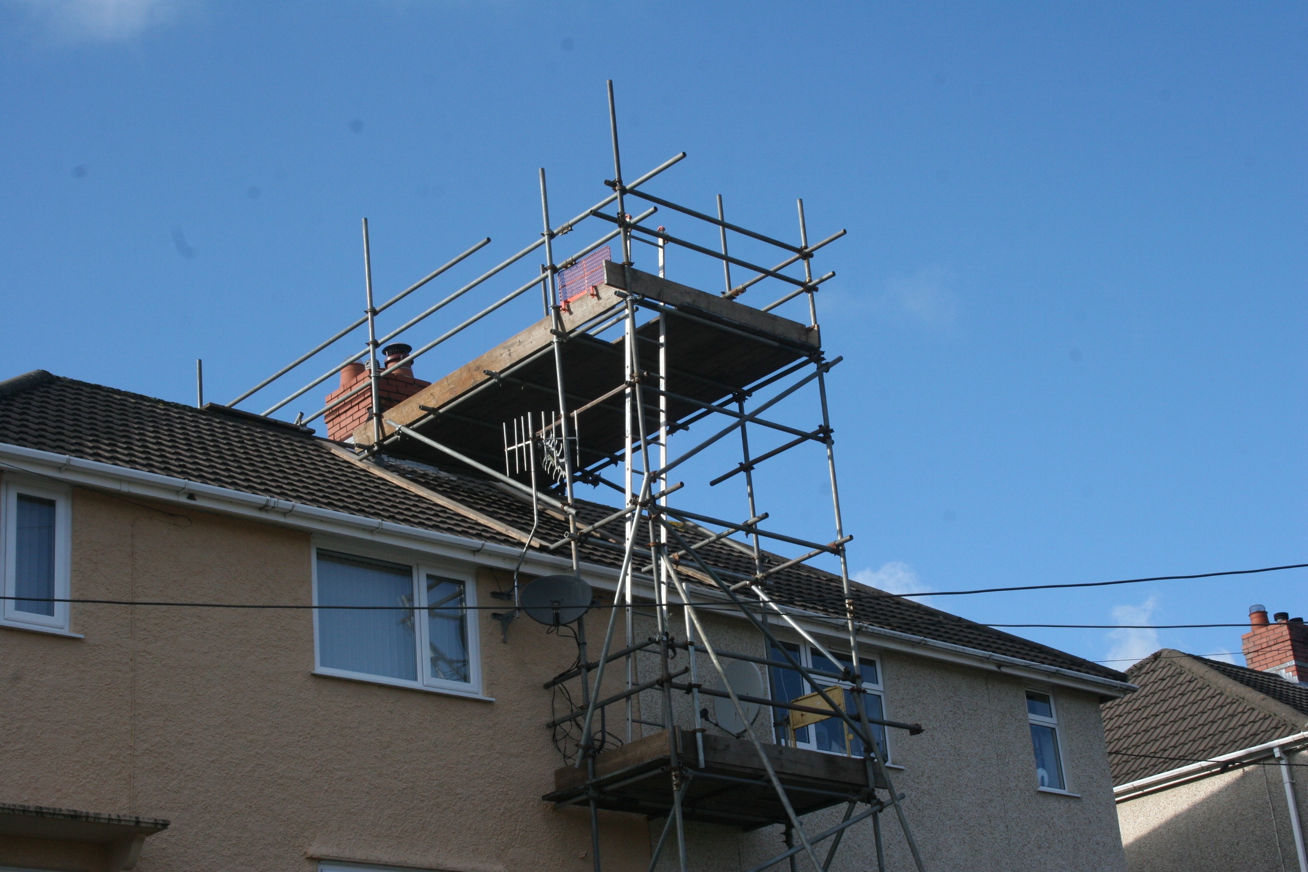 Preparing to dismantle the chimney